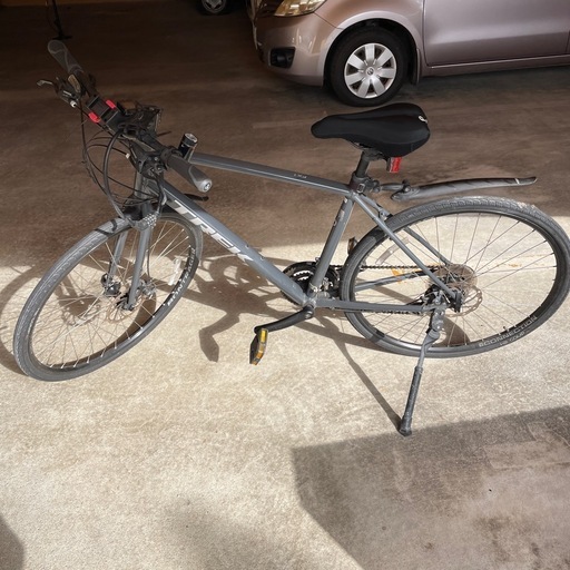 TREK FX1 自転車 空気入れ付き スポーツバイクの空気の入れ方 - Trek 