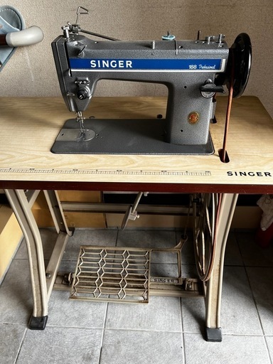 SINGER 188 Professional シンガー プロフェッショナルミシン 職業用