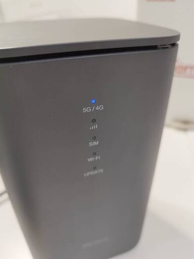 docomo home 5G HR02 ホームルーター ダークグレー シャープ home 5G