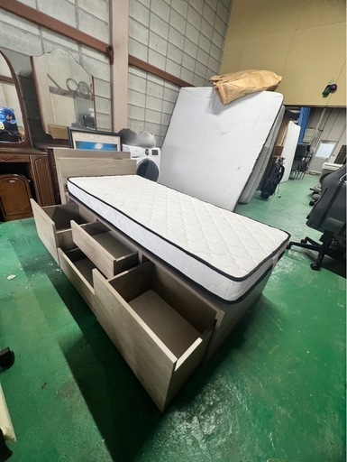 「A171」美品！引き出し付き ベッド ニトリ W800×D1800×140 A171?美品！引き出し付き シンプルベッド ニトリ W800×D1800×140