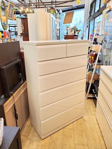 ニトリ ハイチェスト 6段チェスト 引き出し7杯 ホワイト 鏡面仕上げ