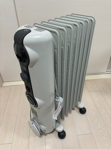 DeLonghi デロンギ オイルヒーター HJ0812