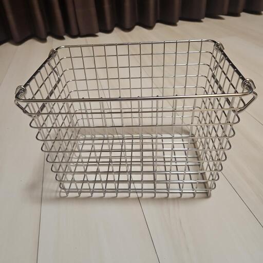 無印良品ステンレスワイヤーバスケット