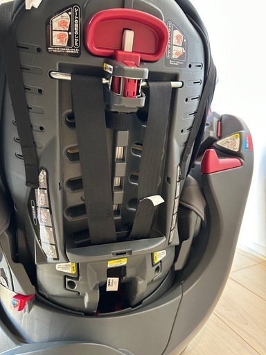 ☆1689☆COMBI コンビ チャイルドシート ネルーム CB-UTC カー用品