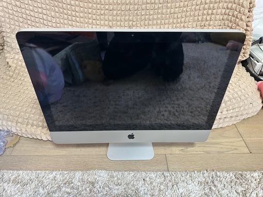 iMacセット (21.5インチ / Core i5 2500S / 16GBメモリ / 1TB HDD / Apple純正キーボード＆マウス付き)