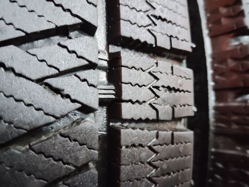 BS VRX2 205/55R16 スタッドレス【トヨタ カローラツーリング