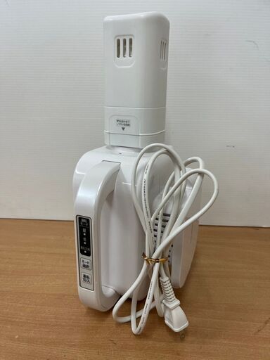 アイリスオーヤマ ふとん乾燥機 カラリエ light  FK-L1-WP 2020年製