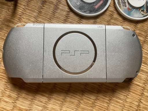 PSP本体➕ソフト7個 s-l1200.jpg