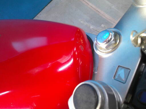 HONDA VT250スパーダ 赤 格安提供車 エンジン始動確認 半額配送キャンペーン 期間限定価格 現状渡し諸経費￥0- 横浜 P-Yard HONDA VT250スパーダ 赤 格安提供車 エンジン始動確認 半額配送