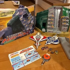 ウルトラマンコスモス人工秘密基地トレジャーベース (あーにゃん) 高砂の模型、プラモデルの中古あげます・譲ります｜ジモティーで不用品の処分