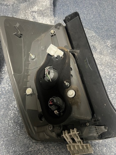 Z27AG コルトラリーアートヘッドライト左 美品 8301A759