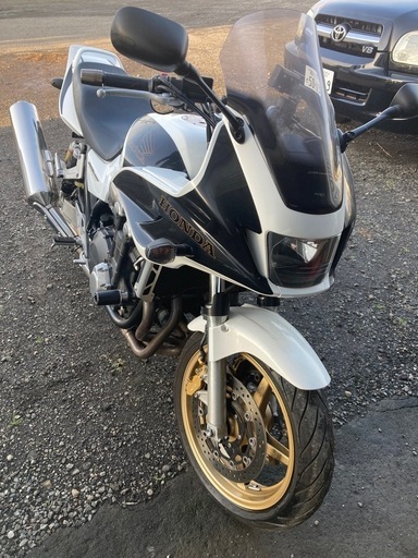 ホンダ HONDA CB1300スーパーボルドール 珍しい白黒 抹消済み 実働現状