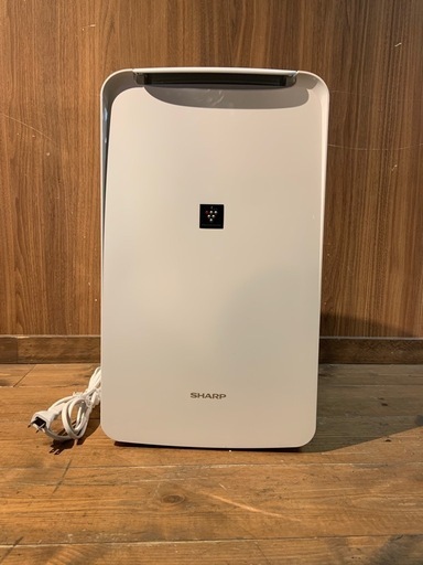 SHARP 空気清浄機　除湿機 CV-DF100-w SHARP CV-DF100-W 空気清浄除湿機 除湿機 衣類乾燥 - メルカリ