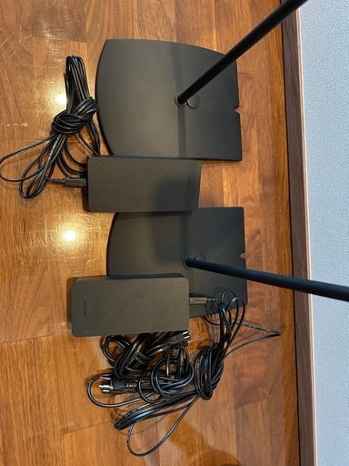 Bose Surround Speakers ヘコみあり スタンド付き Bose Surround Speakers ヘコみあり スタンド付き
