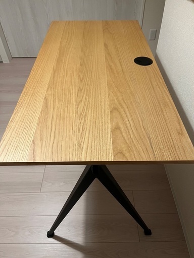 ※車で引き取りに来られる方限定 HAY Pyramid Desk 在宅ワーク用のデスクを買うor造る（検討中） - タテメモ.jp