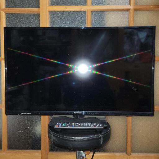 パナソニック　TH-32D300　液晶テレビ　Panasonic