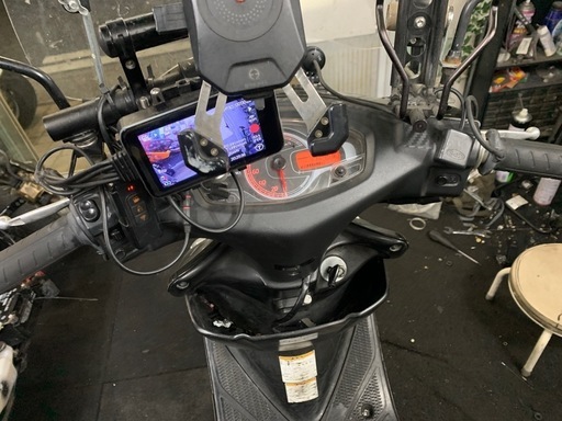 アドレスv125s cf46a ドラレコ 携帯充電ホルダー付き 草加市 スズキ