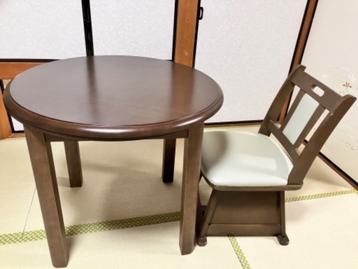 こたつテーブル　椅子付き