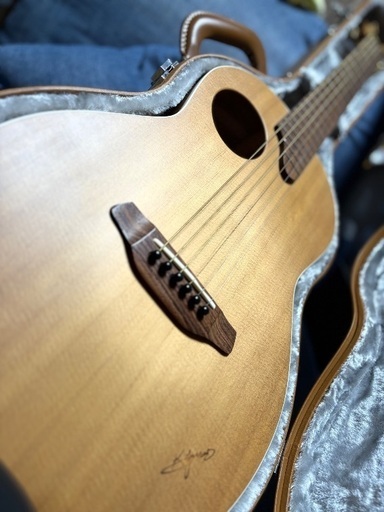 早い者勝ち♪アンプに繋げる K.Yairi Nocturne Fホール仕様 ♪ 早い物