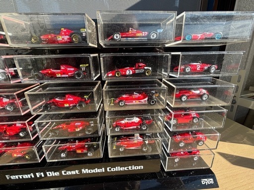 京商1/64 フェラーリF1 ケース付き ダイドー京商フェラーリF1 ダイ