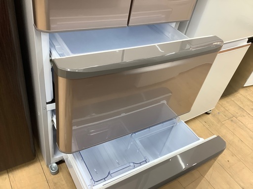 SHARP(シャープ)5ドア冷蔵庫のご紹介です！！ SHARP両開き5ドア冷蔵庫 