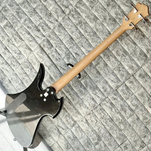 bc-Rich モッキンバード　エレキベース 24フレット　PJピックアップ B.C.Rich モッキンバードベース PJタイプ bc-Rich