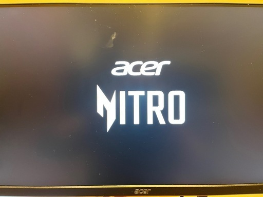 ゲーミングPCモニター