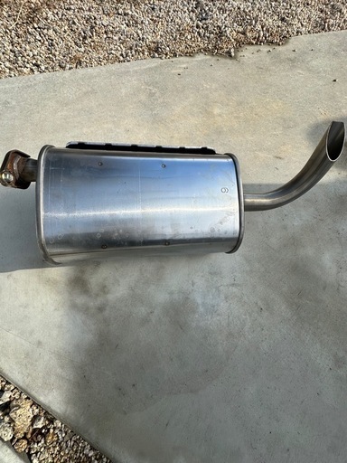 ジムニーjb23 10型　純正マフラー ジムニーjb23 10型新車外し純正マフラー