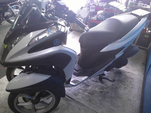 HONDA フォルツァ 黄/黒 自賠責保険加入で乗れます 半額配送