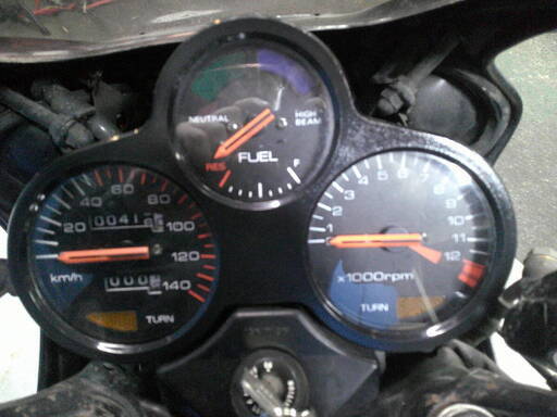 HONDA CBX125F 黒/赤 格安提供車 半額配送キャンペーン エンジン始動確認 期間限定車体価格 現状渡し諸経費￥0- 横浜 P-Yard HONDA CBX125F 黒/赤 格安提供車 半額配送キャンペーン エンジン始動