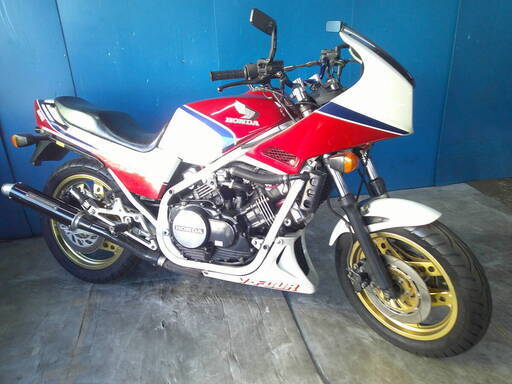 HONDA VF750F 白/赤 格安提供車 車検残R7/6月 エンジン始動動画 半額