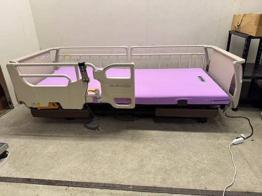 【美品】パラマウントベッド マットレス付 電動昇降ベッド 介護用 KQ-B6000