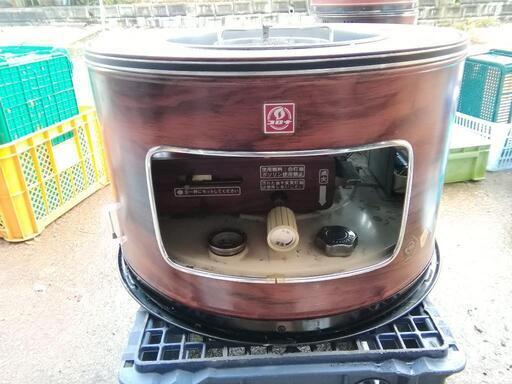 CORONA コロナ 石油コンロ 　SH (A) 　木目調　丸型ストーブ　サロンヒーター　石油ストーブ　内部清掃済み　昭和レトロ　現状品
