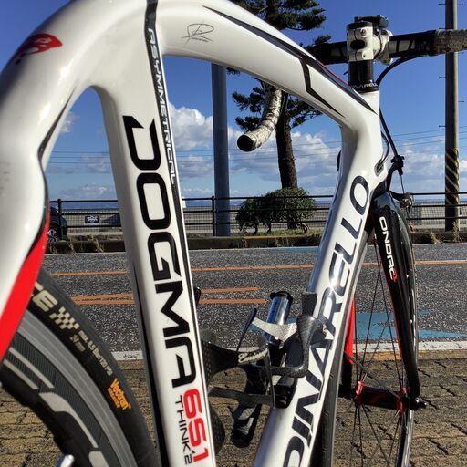 Pinarello（ピナレロ）DOGMA 65.1 Think 2 + CULT搭載 FULCRUM