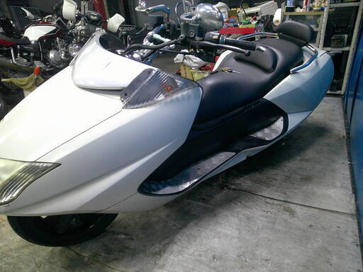 YAMAHA マグザム 白 エンジン始動動画 自賠責保険で乗れます 半額配送