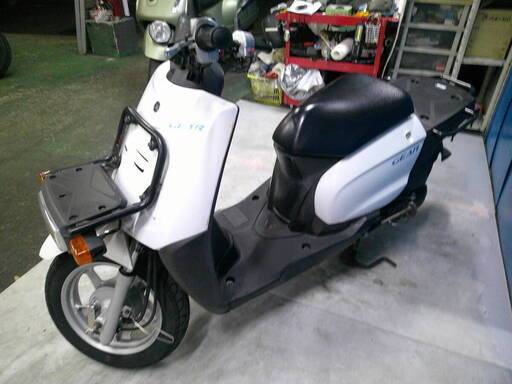 YAMAHA トリシティ125 白 エンジン始動 自賠責保険で乗れます 半額配送