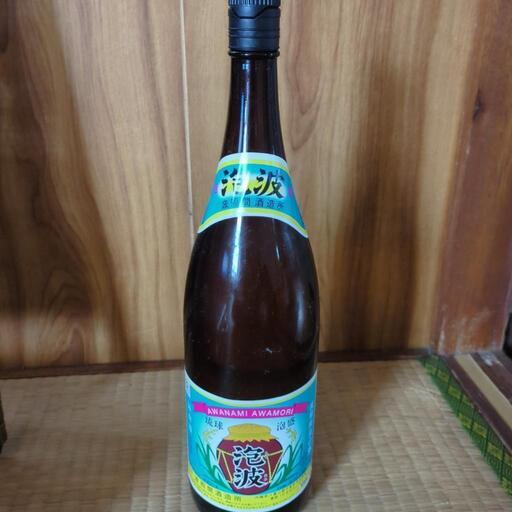 幻の泡盛 泡波 泡盛 古酒 幻の泡盛 泡波 波照間酒造 与那国