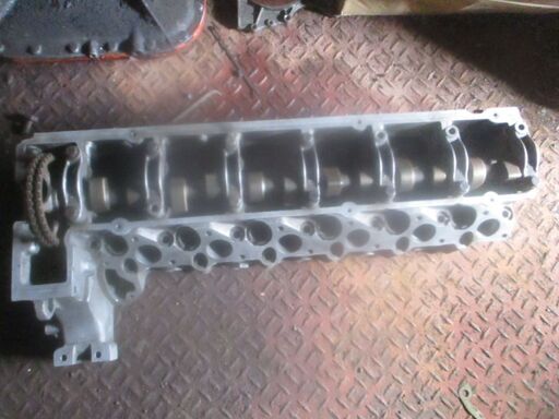 MB-124-300DT-ジーゼルターボーリサイクル外装部品―グリル販売 MB-124-300DT-ジーゼルターボーリサイクル外装部品―グリル販売