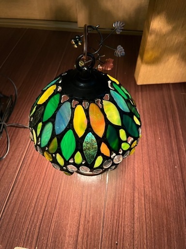 ステンドグラス テーブルランプ 花デザイン ステンドグラス