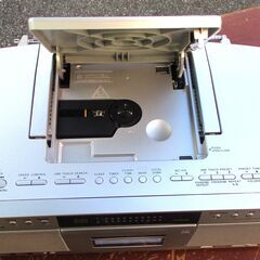 ☆東芝 TOSHIBA TY-AK21 ハイレゾ対応SD/USB/CDラジオカセットレコーダー◆2024年製・懐かしのラジカセ型オーディオシステムデッキ ☆東芝 TOSHIBA TY-AK21 ハイレゾ対応SD/USB/CDラジオカセット