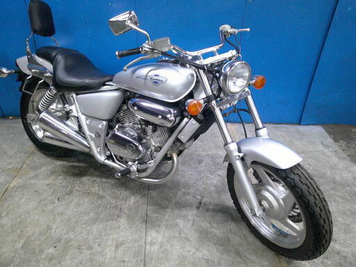 HONDA マグナ250 銀 格安提供車 半額配送キャンペーン クランキング確認済み 期間限定価格 現状渡し諸経費￥0- 横浜 P-Yard HONDA マグナ250 銀 格安提供車 半額配送キャンペーン クランキング