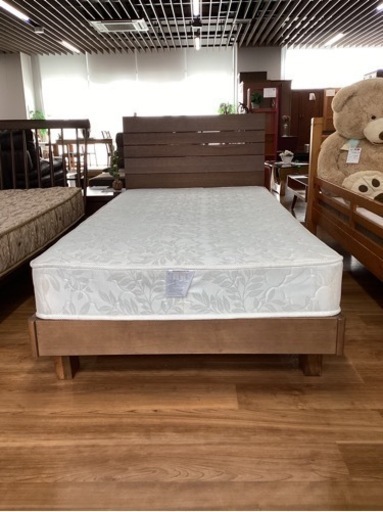 シングルベッド〈引き出し付き〉【町田市再生家具】 243542