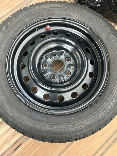 ③鉄ちんホイール スタッドレスタイヤ 4本セットの3本目　バリ山室内保管品 ☆彡スタッドレスタイヤ＋鉄チンホイール4本セット!!!205/65R15!!バリ