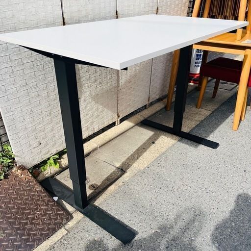 武蔵小山店】 イケア IKEA TROTTEN トロッテン 昇降テーブル 昇降式