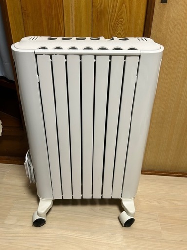 ○Delonghi デロンギ マルチダイナミックヒーター オイルヒーター 暖房 
