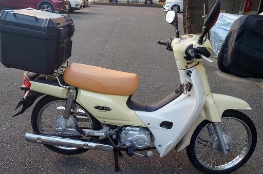 ホンダ スーパーカブ110 JA10 走行5000キロ台 ベージュ 自賠責令和９年８月 ホンダ スーパーカブ110 JA10 走行5000キロ台 ベージュ 自賠責令和9年