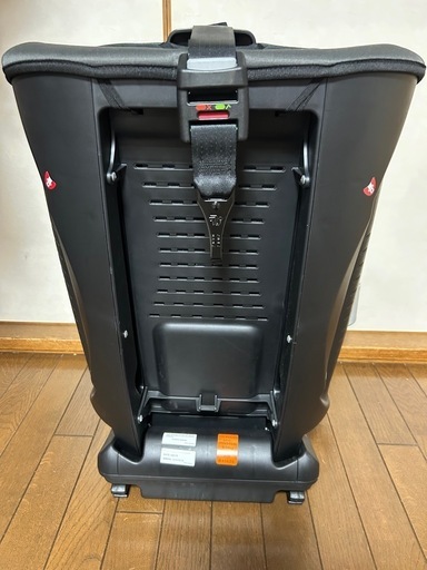 ジモティ来店特価!! チャイルドシート コンビ ISOFIX UU-CID J-0543