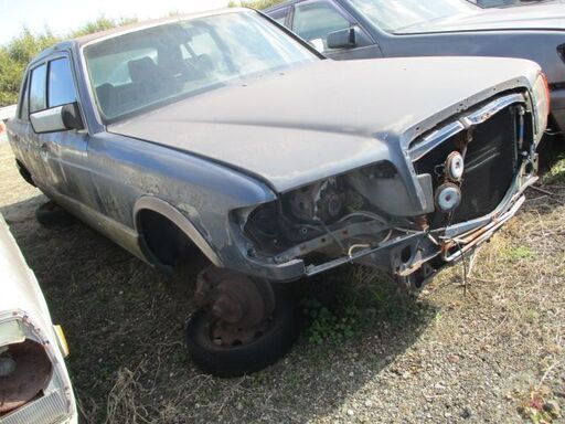 メルセデス―ベンツ126-560SELリサイクル部品取り車