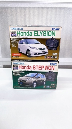 ラジコンカー TOMITECH 2個 TOMY マルちゃん赤いきつね 緑のたぬき