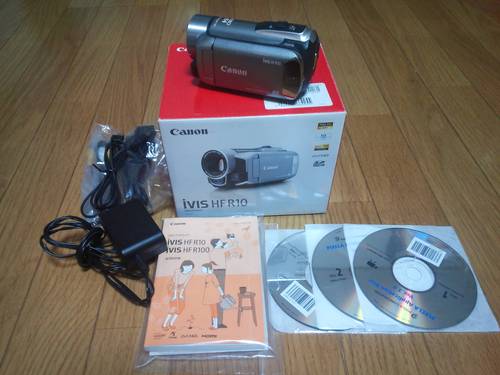 canon ビデオカメラ iVlS HF R10☆送料込み